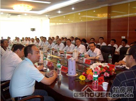 “老俞”作客pp电子集团 兰州新东方选址pp电子名苑