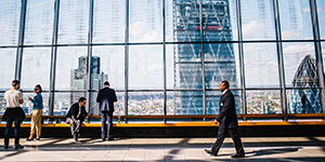 坚持“抓落实、求实事、负责任”的九字方针，积极践行“安老、扶幼、助学、济困”宗旨，勇担企业社会责任。