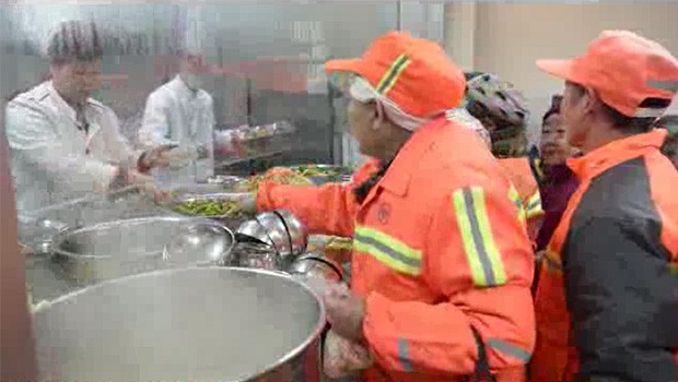 pp电子采访剪辑