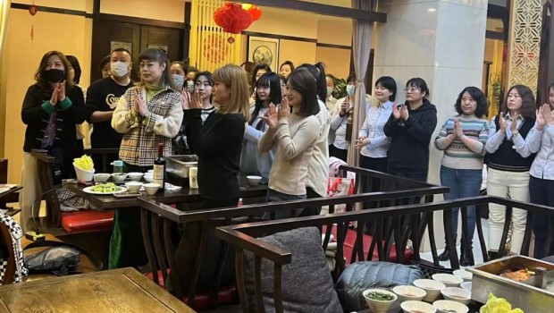 兰州pp电子集团举行“三?八”妇女节联欢活动！